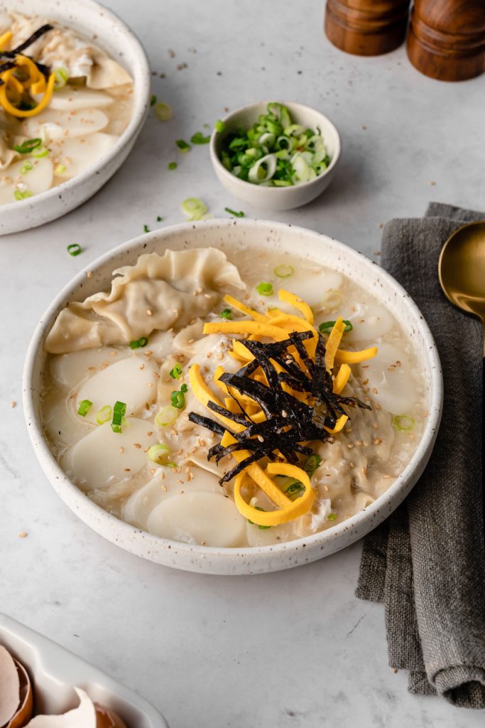 Dduk Mandu Guk (Korean Rice Cake and Dumpling Soup) Balance With Jess